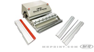 M&R QWIK-KLAMP CLAMPING SYSTEM FOR SQUEEGEE HOLDERS